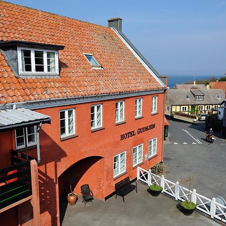 Hotel Gudhjem Zewnętrze zdjęcie