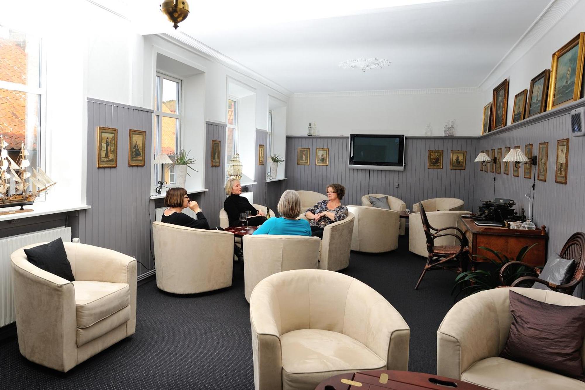 Hotel Gudhjem Zewnętrze zdjęcie